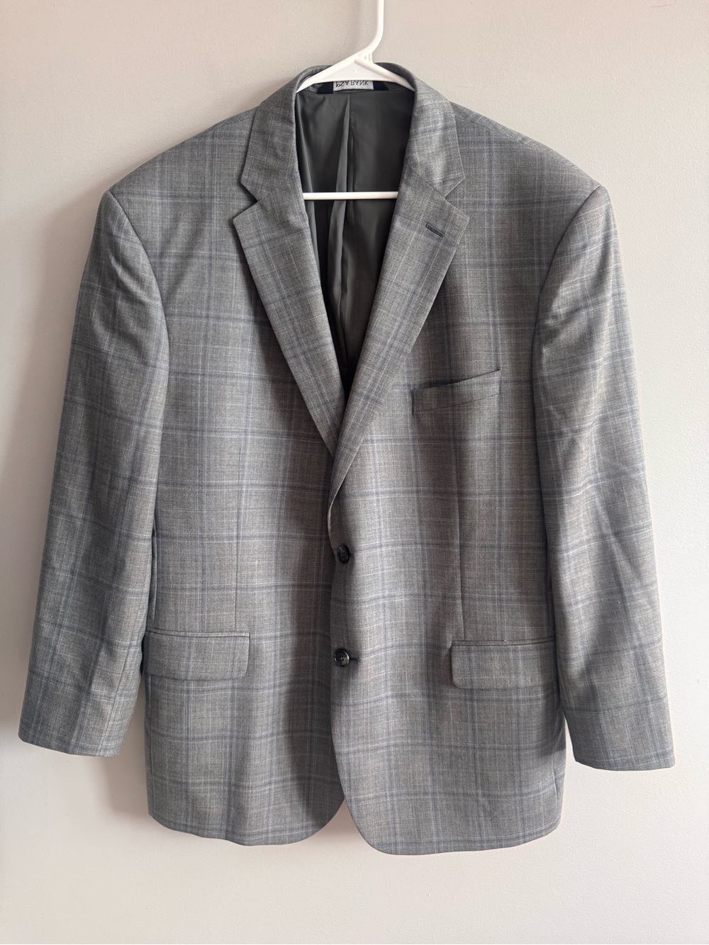 Jos A Bank Traveler 46R Gray Plaid Wool Sport Coat Traditional Fit